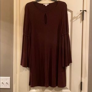 Maroon bell sleeve dress